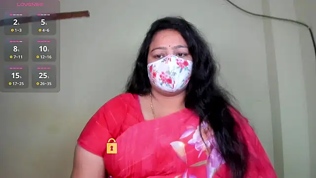 neelu-hoty online show from 06.03.26