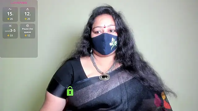 neelu-hoty online show from 06.06.26