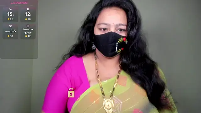 neelu-hoty online show from 06.09.26