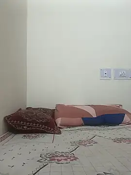 Diva Kiara online show from 03.10.25