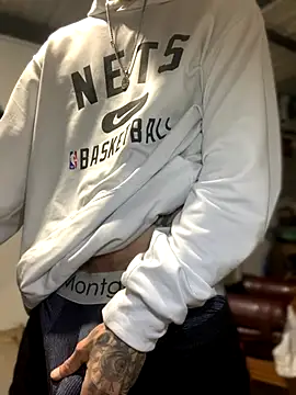 Snapshot of 27powercm chatting on 10.26.25 27powercm online show from 10.26.25