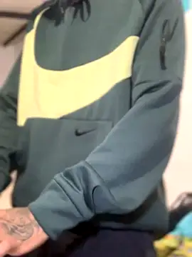 Snapshot of 27powercm chatting on 11.14.25 27powercm online show from 11.14.25