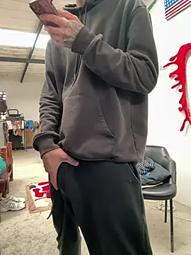 Snapshot of 27powercm chatting on 02.22.26 27powercm online show from 02.22.26