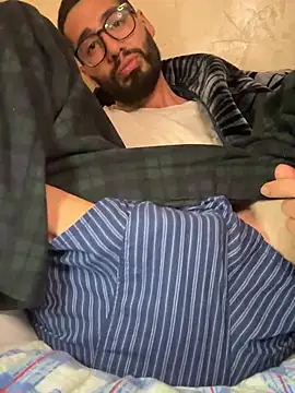 Snapshot of indosmoke chatting on 12.27.24 indosmoke online show from 12.27.24