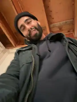 Snapshot of indosmoke chatting on 12.31.24 indosmoke online show from 12.31.24