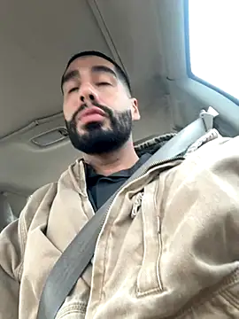 Snapshot of indosmoke chatting on 10.15.25 indosmoke online show from 10.15.25