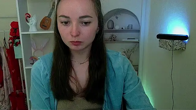  Barbie Kiss  online show from 05.27.26
