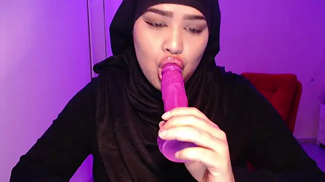 VenussTits97 online show from 06.13.26