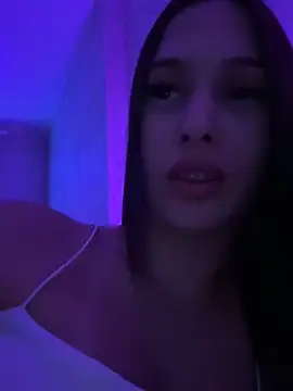 Snapshot of EricaWalls chatting on 01.24.25 EricaWalls online show from 01.24.25