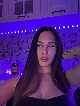 Snapshot of EricaWalls chatting on 02.01.25 EricaWalls online show from 02.01.25