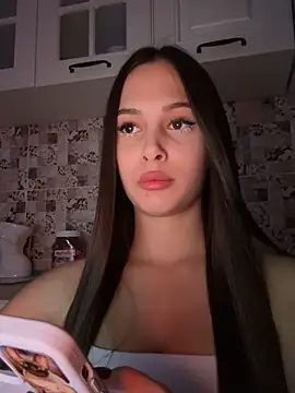 Snapshot of EricaWalls chatting on 02.06.25 EricaWalls online show from 02.06.25