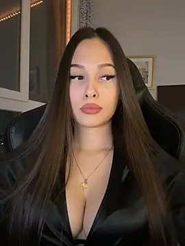 EricaWalls online show from 03.29.26