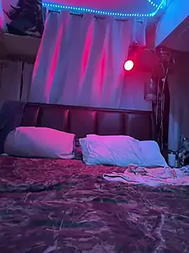 PeytonJohnn online show from 02.05.26