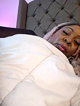 XXXLollipopsJuicy online show from 10.05.25