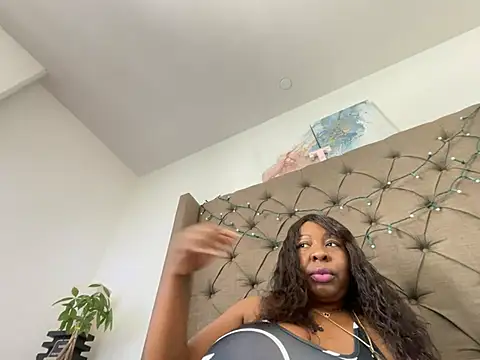 XXXLollipopsJuicy online show from 04.29.26