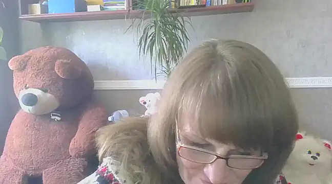 Snapshot of Manulyonok51 chatting on 02.19.25 Manulyonok51 online show from 02.19.25