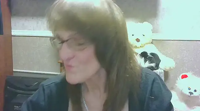 Snapshot of Manulyonok51 chatting on 03.05.25 Manulyonok51 online show from 03.05.25