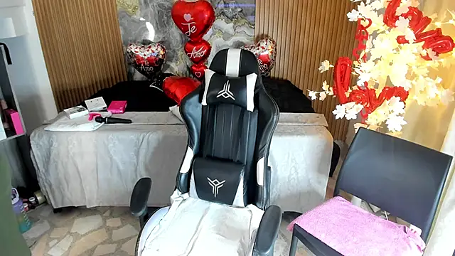 Danna topless online show from 03.11.26