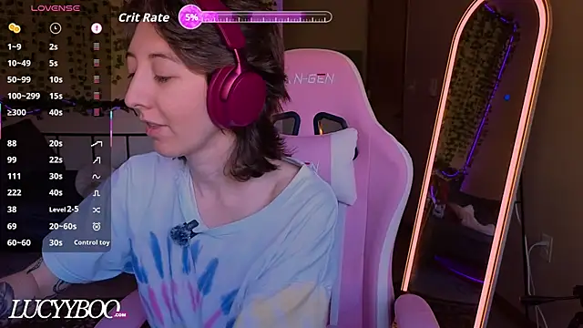 lovelylucyy online show from 06.11.26