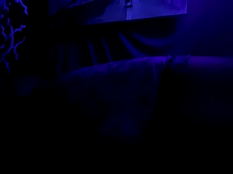 Snapshot of BigMac1596 chatting on 09.18.25 BigMac1596 online show from 09.18.25