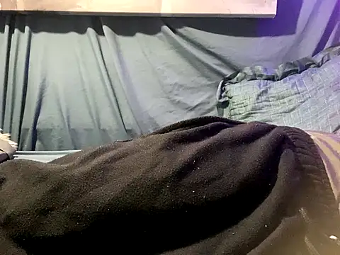 Snapshot of BigMac1596 chatting on 09.20.25 BigMac1596 online show from 09.20.25