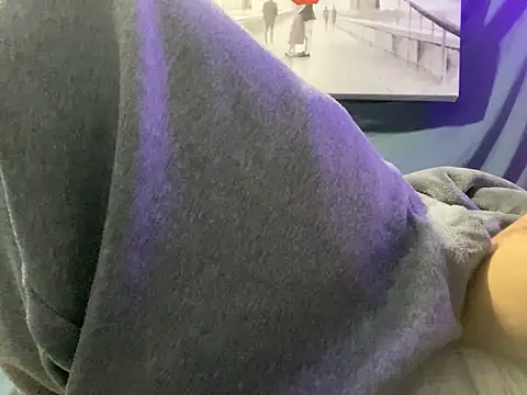 Snapshot of BigMac1596 chatting on 09.22.25 BigMac1596 online show from 09.22.25