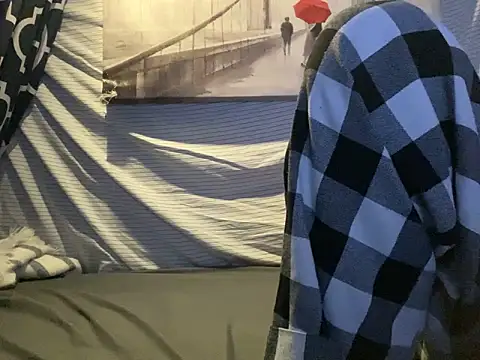 Snapshot of BigMac1596 chatting on 09.29.25 BigMac1596 online show from 09.29.25