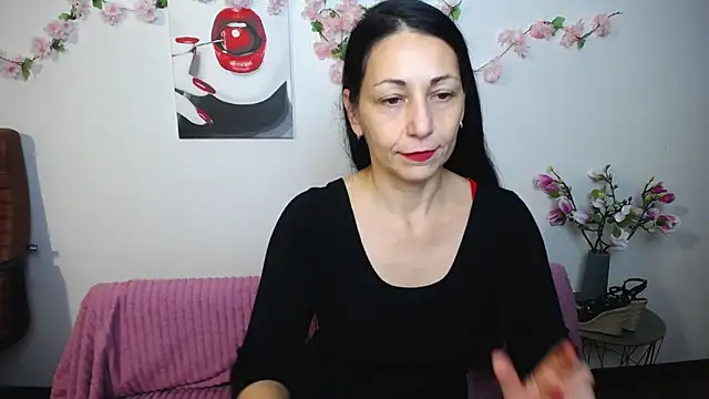 LiluGrants online show from 11.05.25