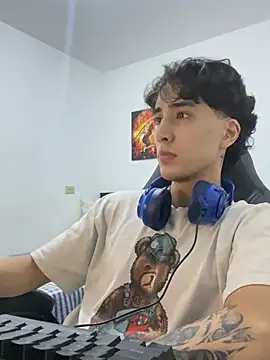 Snapshot of gojo_satoru_18 chatting on 05.23.26 gojo satoru 18 online show from 05.23.26