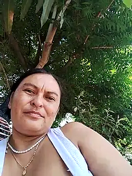 Snapshot of Horny-Mommy-Dirty chatting on 04.19.26 Horny-Mommy-Dirty online show from 04.19.26