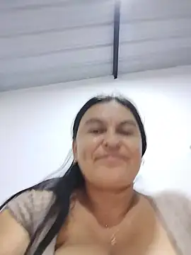 Snapshot of Horny-Mommy-Dirty chatting on 05.22.26 Horny-Mommy-Dirty online show from 05.22.26