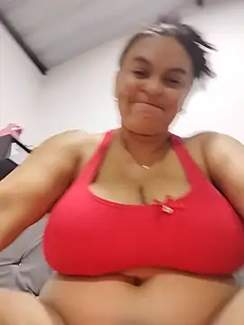 Snapshot of Horny-Mommy-Dirty chatting on 05.28.26 Horny-Mommy-Dirty online show from 05.28.26