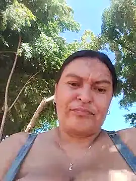 Snapshot of Horny-Mommy-Dirty chatting on 07.17.26 Horny-Mommy-Dirty online show from 07.17.26