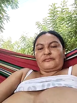 Snapshot of Horny-Mommy-Dirty chatting on 07.25.26 Horny-Mommy-Dirty online show from 07.25.26