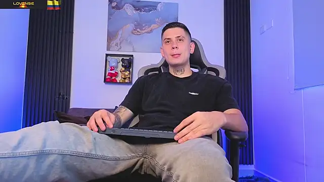 Yeiko Romero  online show from 07.24.26