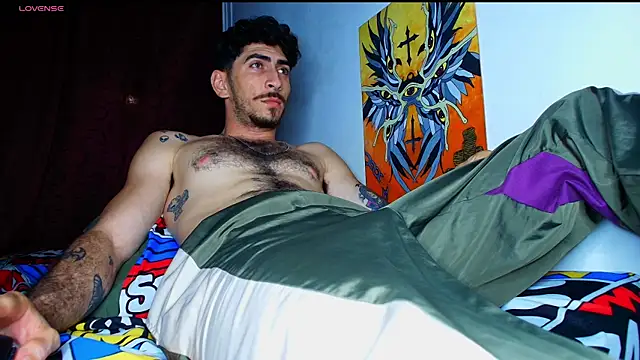 Thomass00 online show from 11.10.25