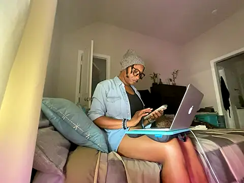 wynterheat online show from 09.10.25