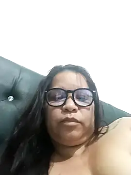 Snapshot of Sikiu_40 chatting on 02.10.25 Sikiu 40 online show from 02.10.25