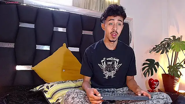 RyanRizzo online show from 12.06.24