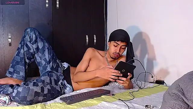 RyanRizzo online show from 01.05.25