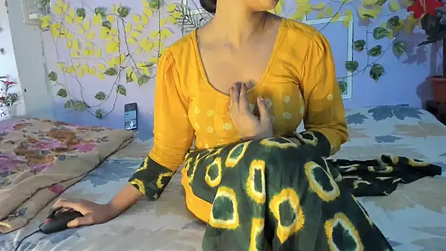 Snapshot of aarjulove chatting on 05.03.26 aarjulove online show from 05.03.26