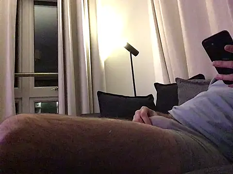 TallBoy2810 online show from 10.23.25