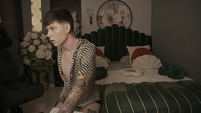 Snapshot of IsmaelRichardson chatting on 03.23.25 IsmaelRichardson online show from 03.23.25