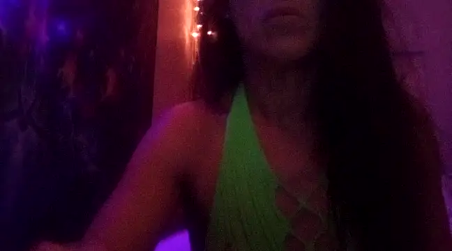 Snapshot of fantasymade69 chatting on 02.01.25 fantasymade69 online show from 02.01.25