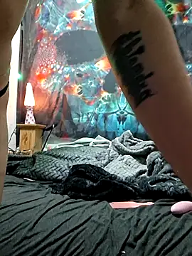 Snapshot of fantasymade69 chatting on 10.12.25 fantasymade69 online show from 10.12.25