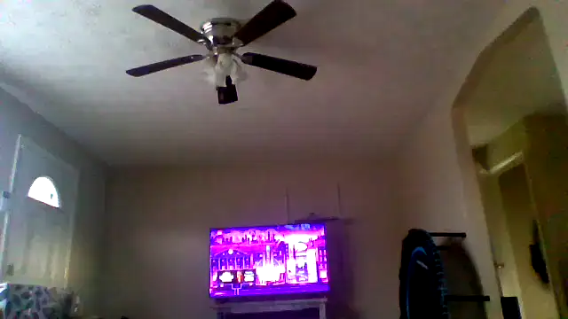 Snapshot of fantasymade69 chatting on 10.25.25 fantasymade69 online show from 10.25.25