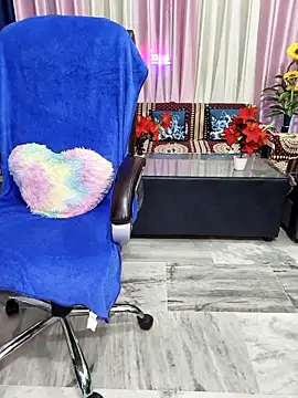 Cute-Raashii online show from 12.21.25