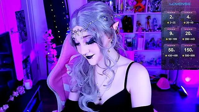 Snapshot of Aki__Ra chatting on 02.10.26 Aki Ra online show from 02.10.26