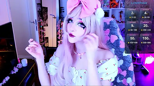 Snapshot of Aki__Ra chatting on 02.26.26 Aki Ra online show from 02.26.26