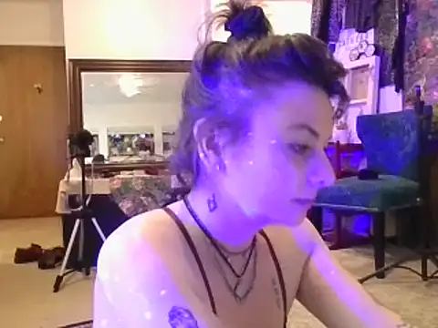 Phoenixmonroe0810 online show from 01.22.25